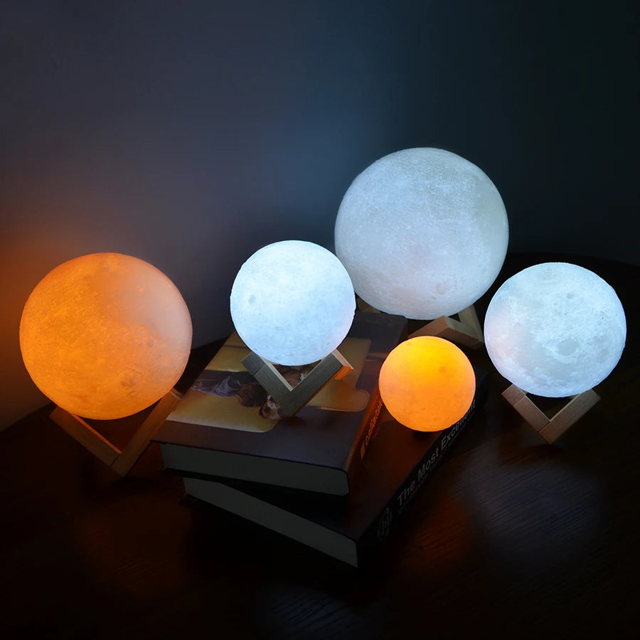 Lampes lune 3D de plusieurs tailles en lumière blanche et chaude